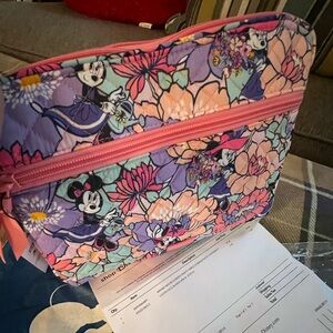 Disney Vera Bradley, Minnie